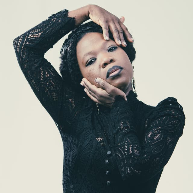 Artist - Moonlight Benjamin