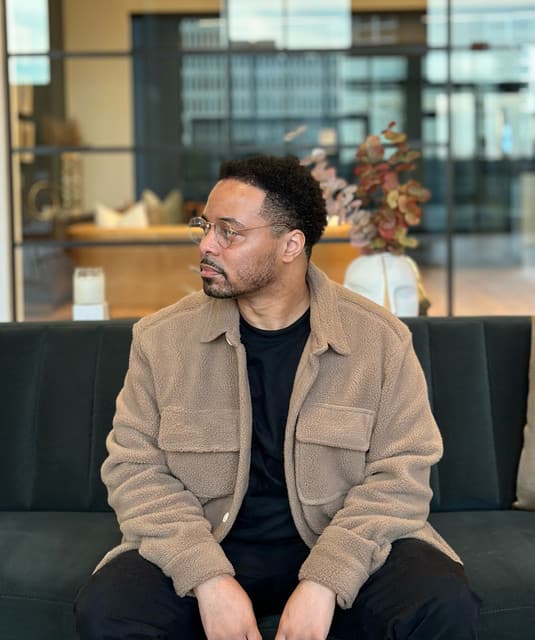 Artist - Justin Ruff