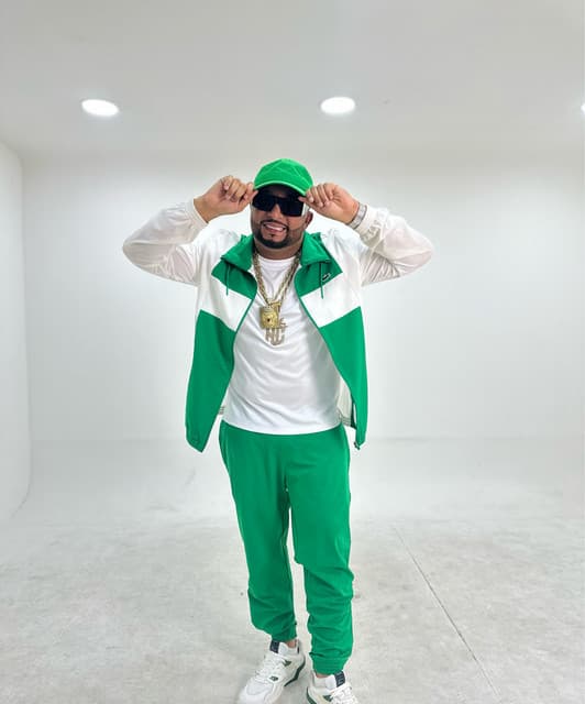 Artist - Mc Roba Cena