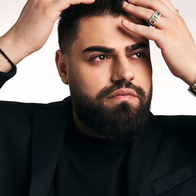 Artist - Iuly Neamtu