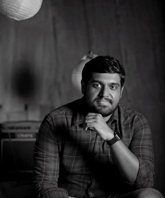 Artist - Hesham Abdul Wahab