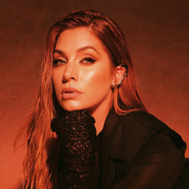 Artist - Leire Martinez