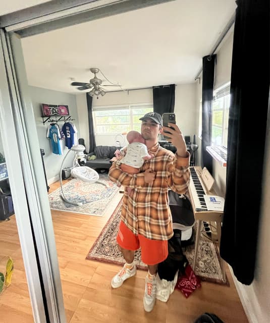 Artist - Lil Baby Grand