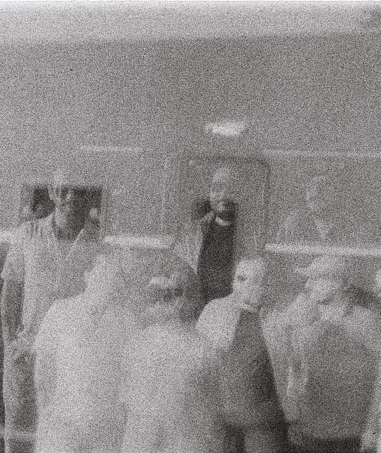 Artist - Yüzyüzeyken Konuşuruz