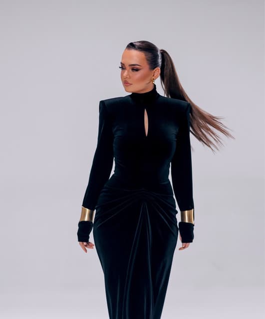 Artist - Eugena Aliu