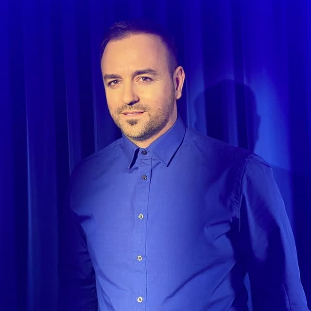 Artist - Nexhat Osmani