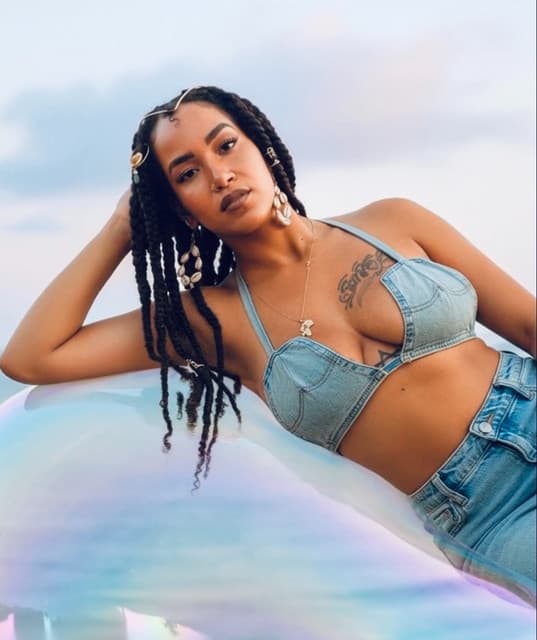 Artist - Aisha Vibes