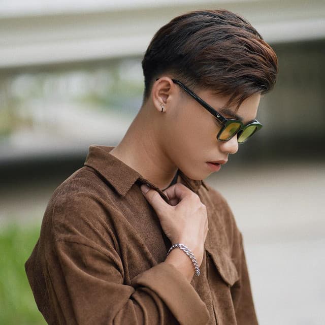 Artist - Thịnh Qino