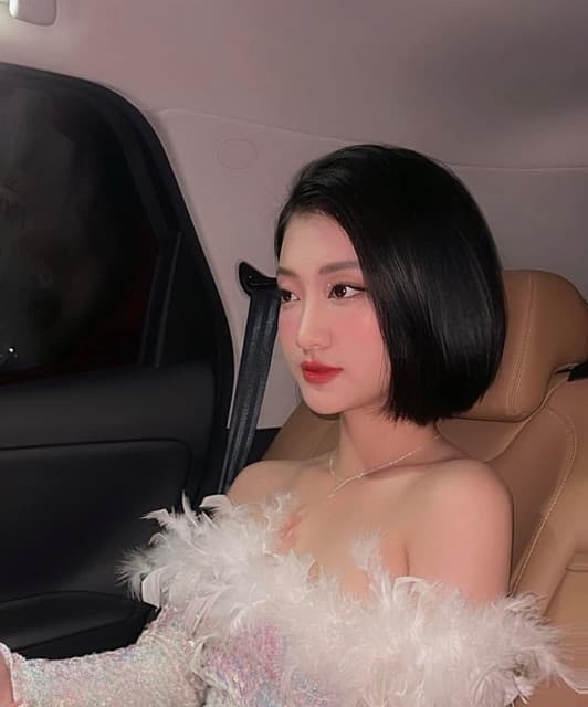 Artist - Giang Jolee