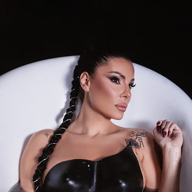 Artist - Mia Borisavljevic