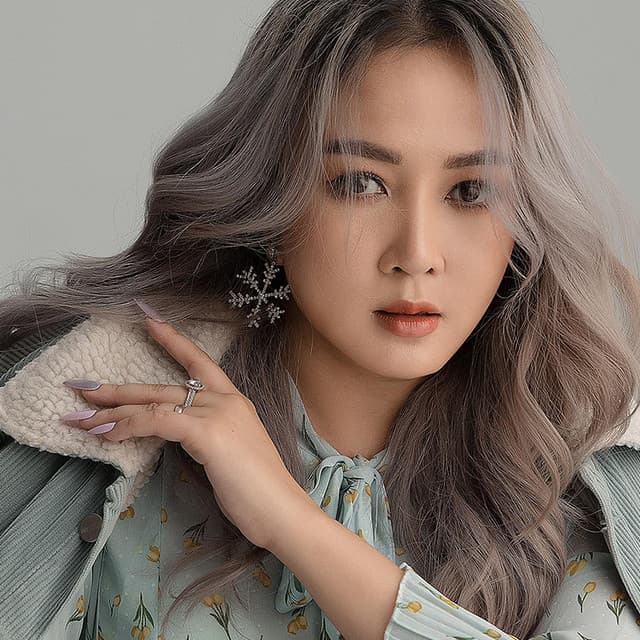 Artist - Wyne Su Khaing Thein