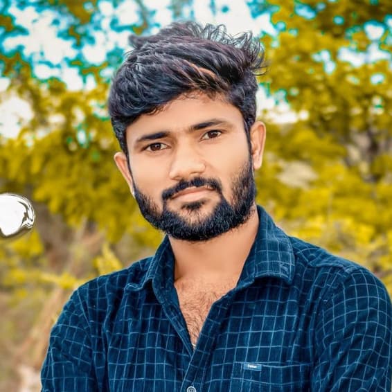 Artist - Malu Nipanal Singer