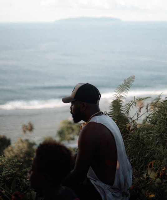 Artist - Tonton Malele