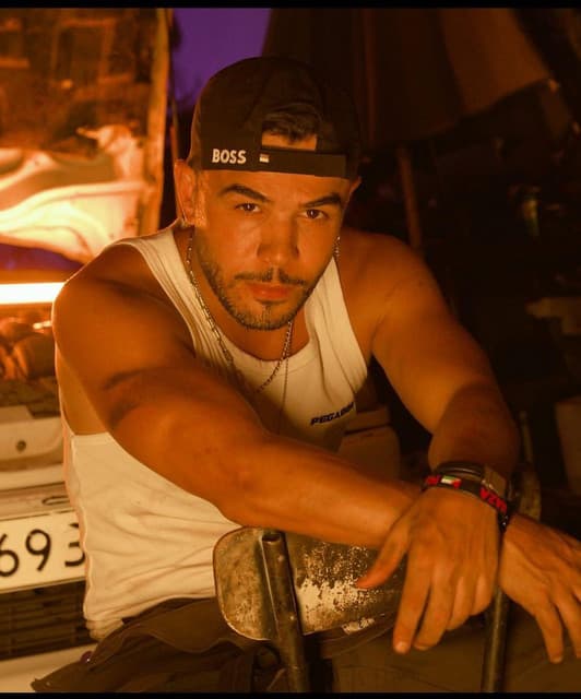 Artist - Mohamed Khassani