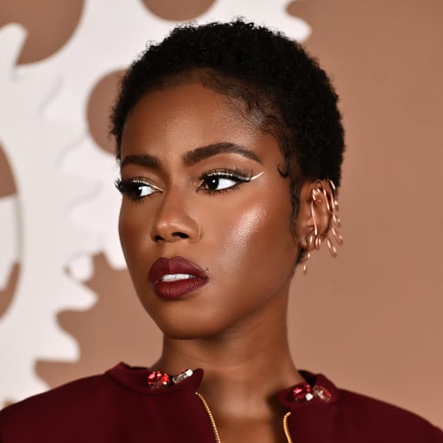 Artist - MzVee