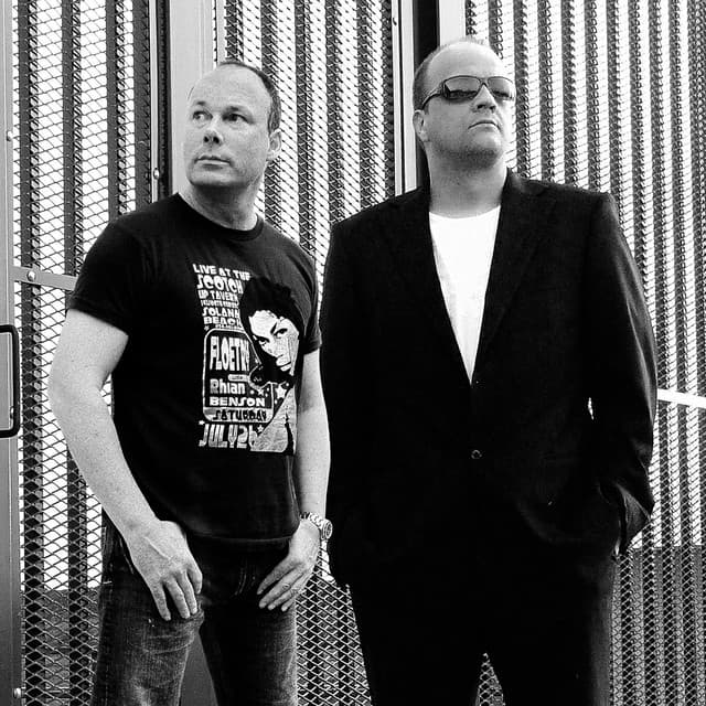 Artist - Three Drives On A Vinyl