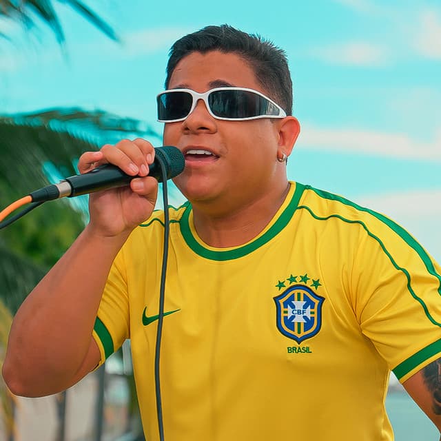 Artist - Adryan Lima