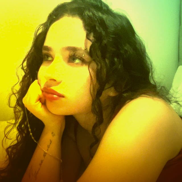 Artist - Christina Moro