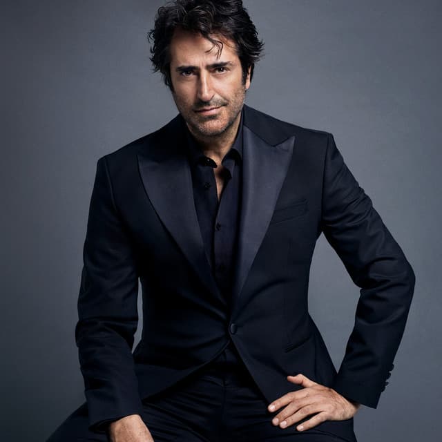 Artist - Mahsun Kırmızıgül