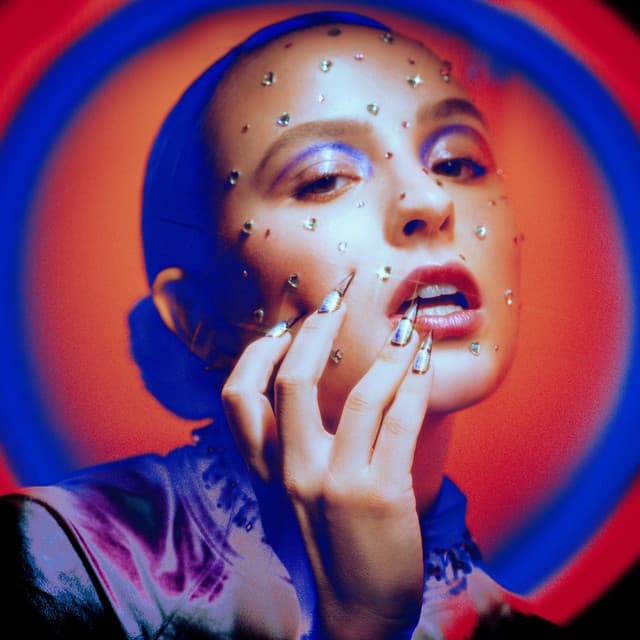 Artist - Larissa Manoela