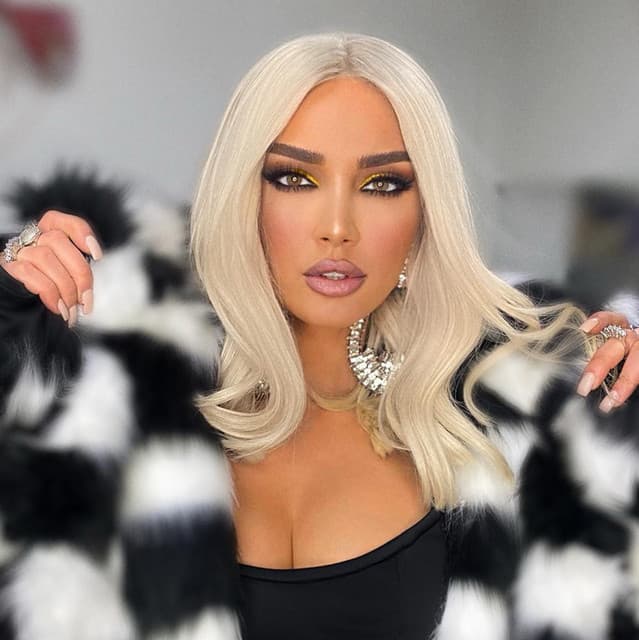 Artist - Genta Ismajli