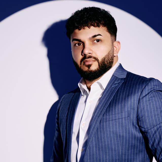 Artist - Denis Ramniceanu