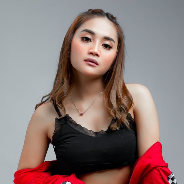 Artist - Mala Agatha