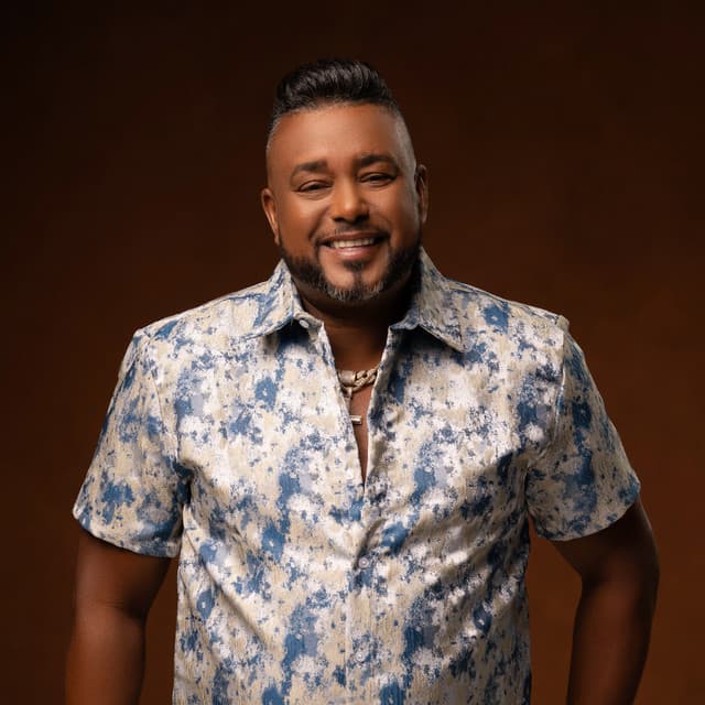 Artist - Luis Miguel Del Amargue