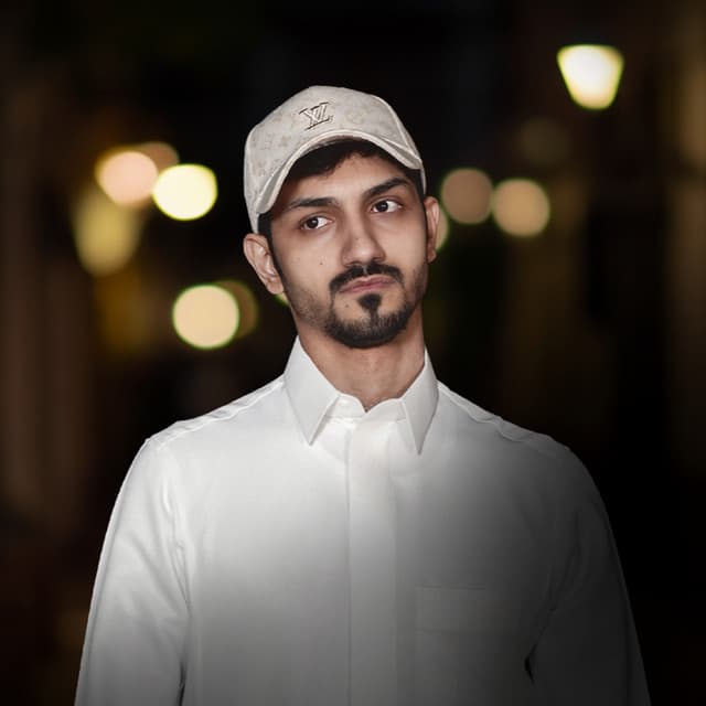 Artist - بدر العزي