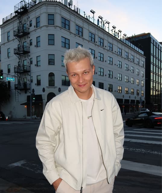 Artist - Przemek.pro