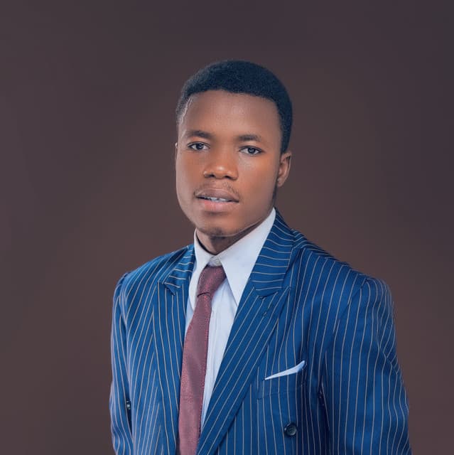 Artist - ADORATEUR DAVID YAMONA