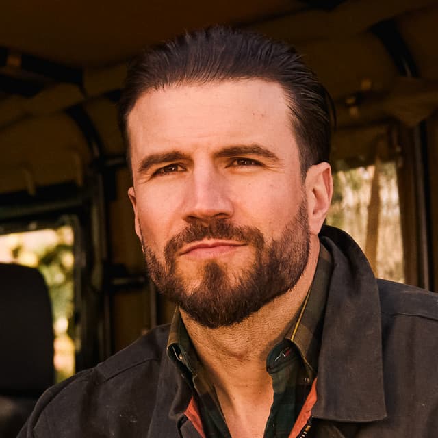 Artist - Sam Hunt