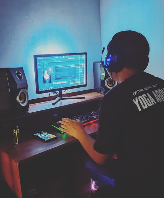 Artist - Yoga Ardiansyah RMX