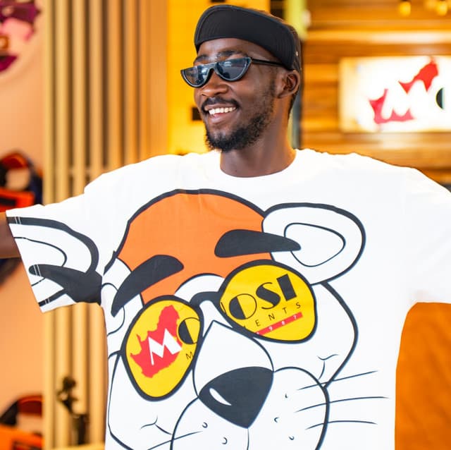 Artist - DarknLovely