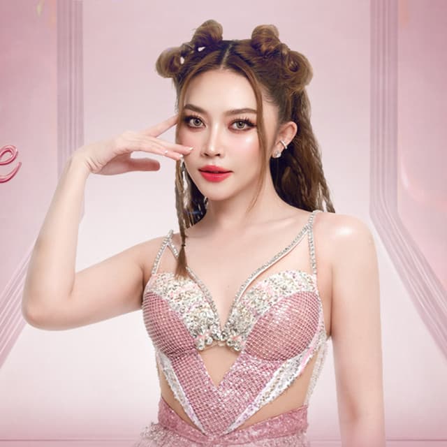 Artist - แอน อรดี