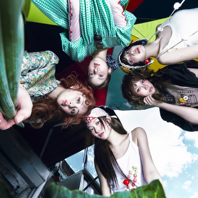 Artist - LE SSERAFIM