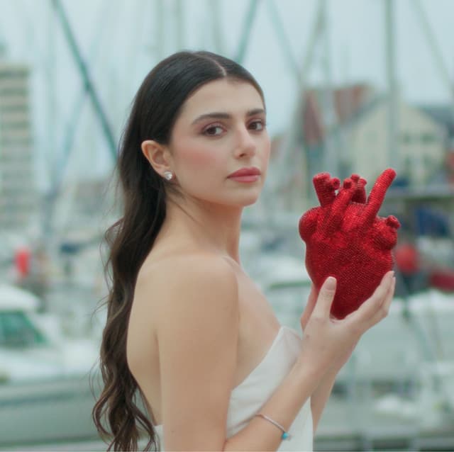 Artist - Maritta Hallani