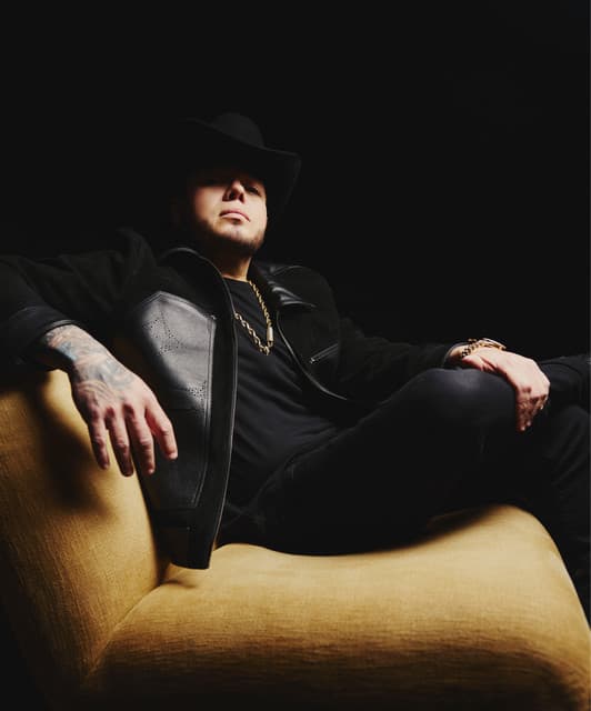 Artist - Lenin Ramírez