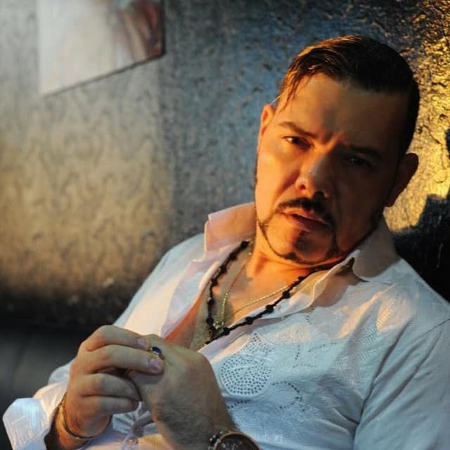 Artist - Adil El Miloudi