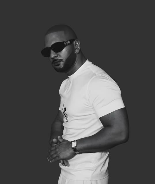 Artist - Fiatal Veterán