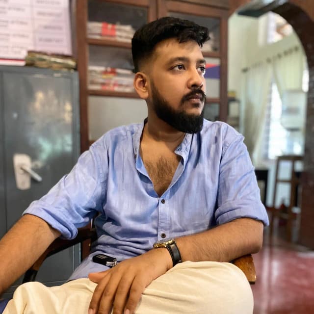 Artist - Vinayak Sasikumar