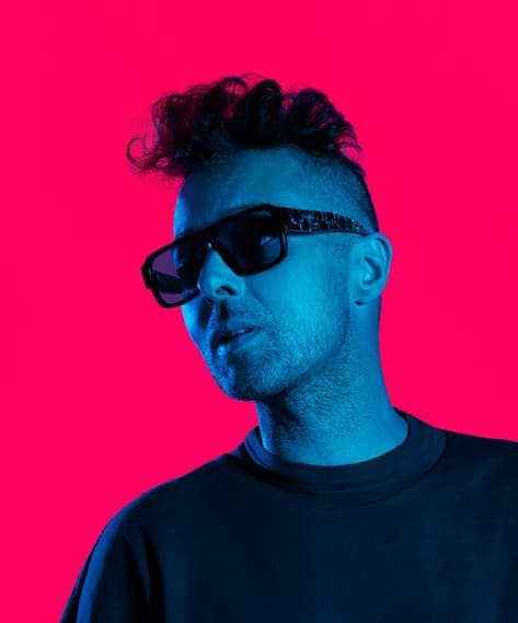 Artist - Fly Project