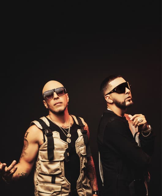 Artist - Alexis y Fido