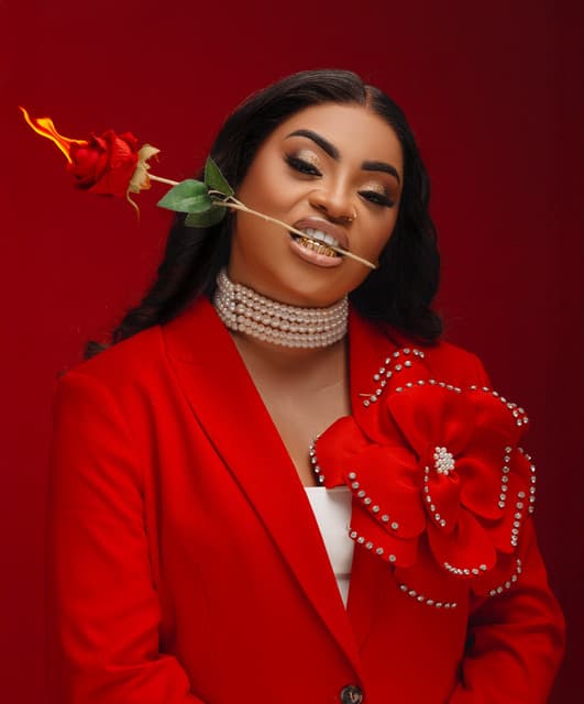 Artist - Lurdes Miranda