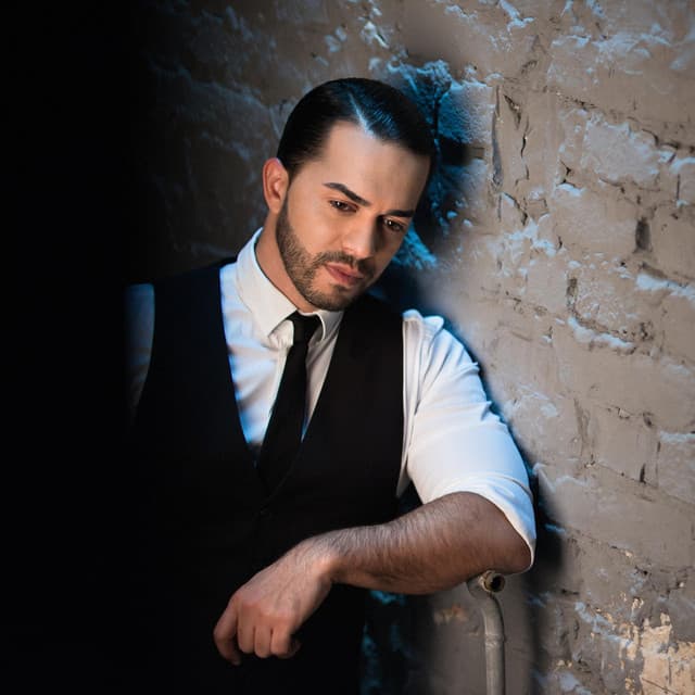 Artist - Adil Maksutovic