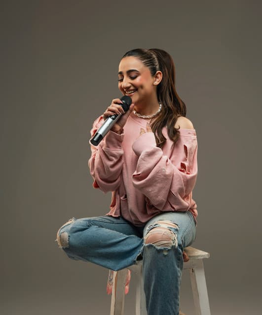 Artist - Nimra Mehra