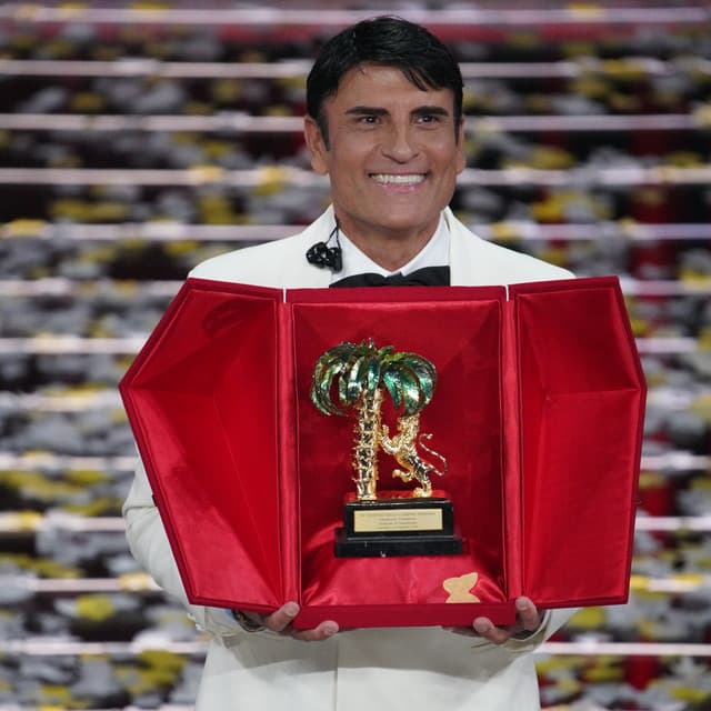 Artist - Sal Da Vinci