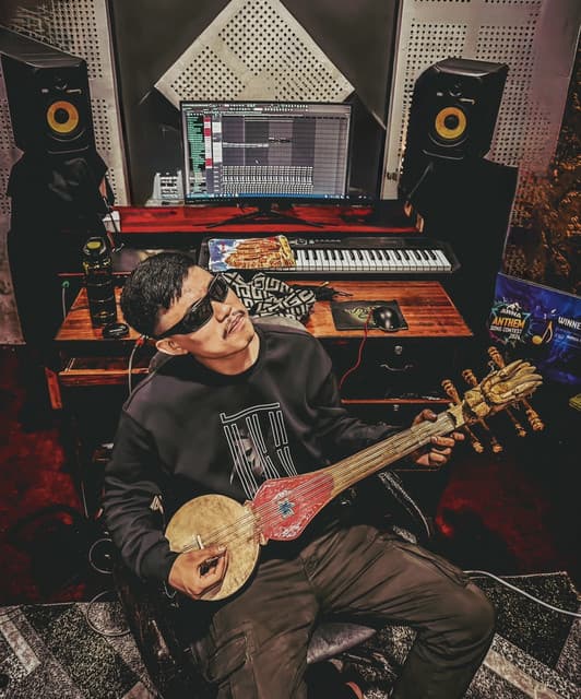 Artist - Hukke Official