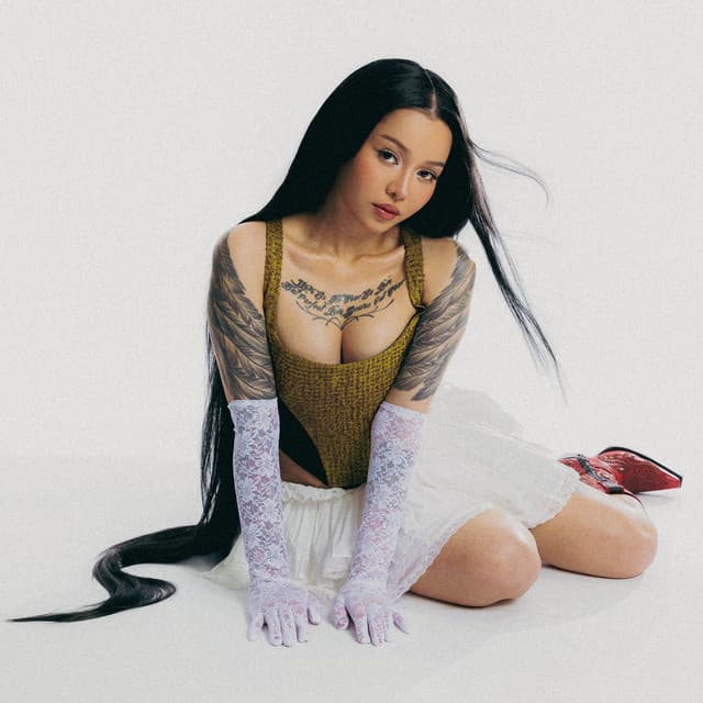 Artist - Bella Poarch