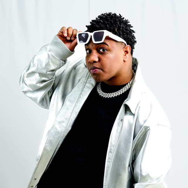 Artist - Dj Tchouzen